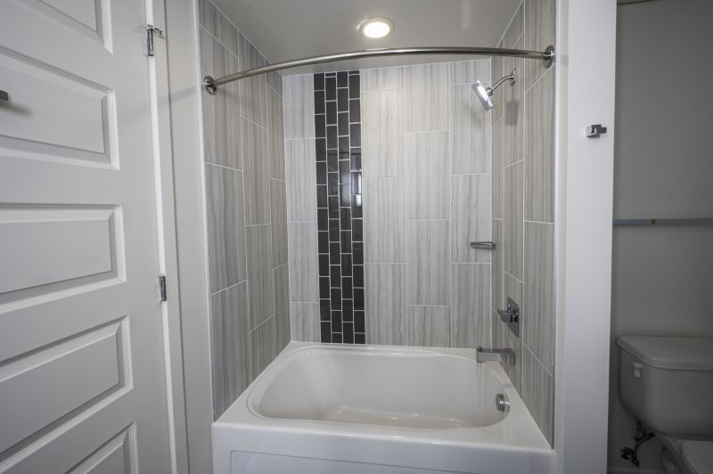 Shower-Tub Combo for Small Bathrooms